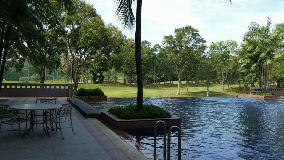 Garden View Pulai Springs Resort Skudai Kültér fotó